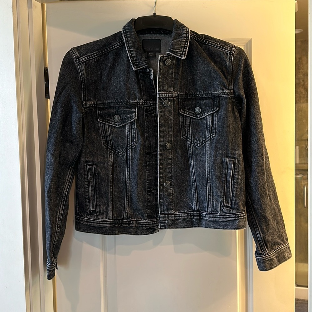 American Eagle black denim jacket size medium